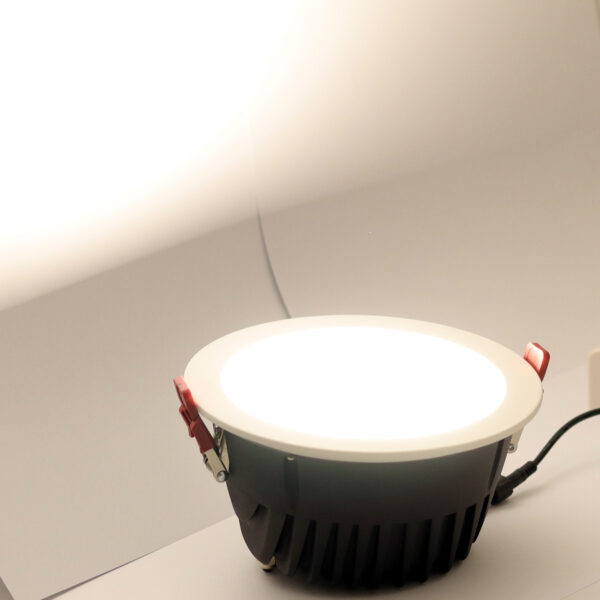 Recessed ceiling downlight 7w/ 10w/ 20w/ 30w, LED Spot Lights, Recessed Downlight Indoor Concentrating Ceiling Lamp 3000K/4000K/6000K Integrated Panel Lighting KTV Background Wall Decorative CRI 85 AC IP65-DOWNLIGHT - Image 5
