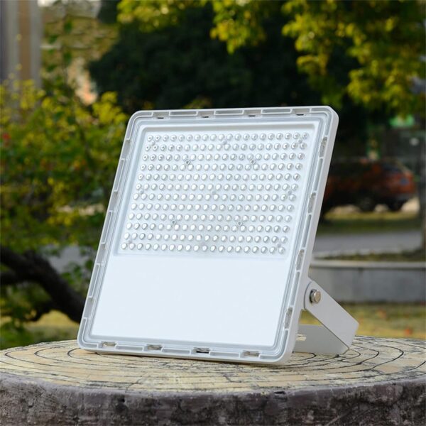 100W LED Flood Light Outdoor, IP67 Waterproof Security Light, 3000K Warm white - 6500K Daylight White Flood Lights for Backyard, Garden, Garage, Playground